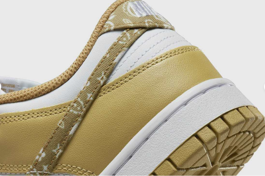 NIKE DUNK LOW “Barley Paisley” DH4401-104