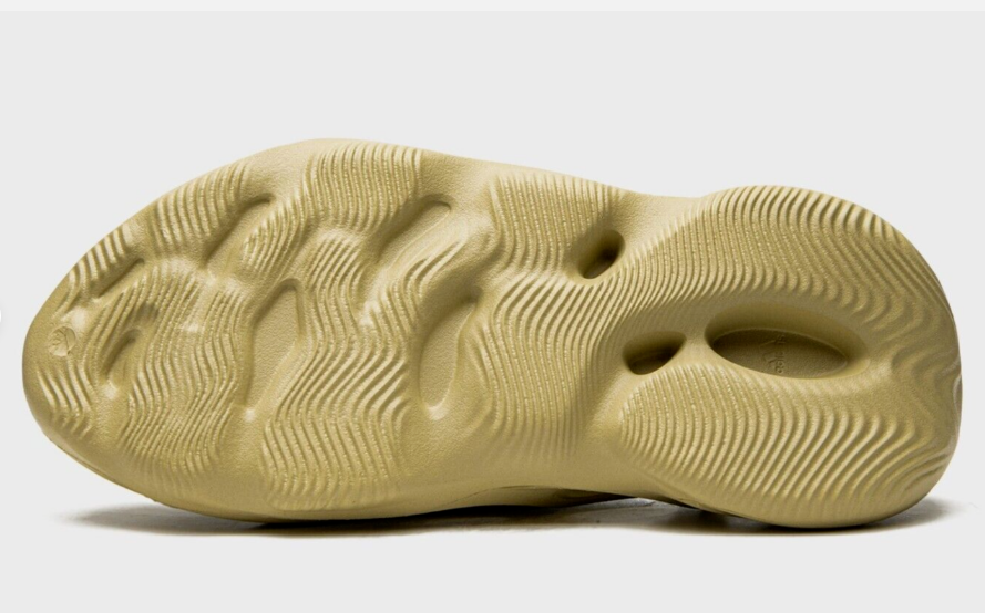 Adidas "Foam RNNR Sulfur" GV6775