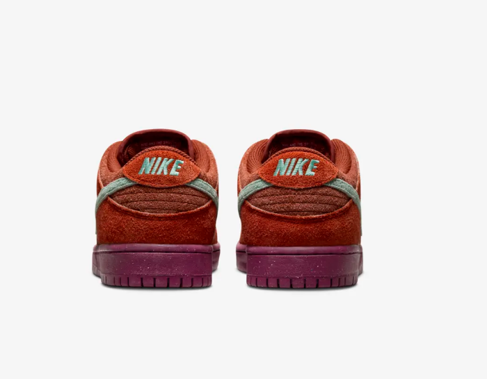 Nike SB Dunk Low Mystic Red and Rosewood DV5429-601