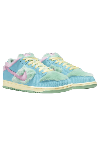 Nike SB Dunk Low x Verdy FN6040-400