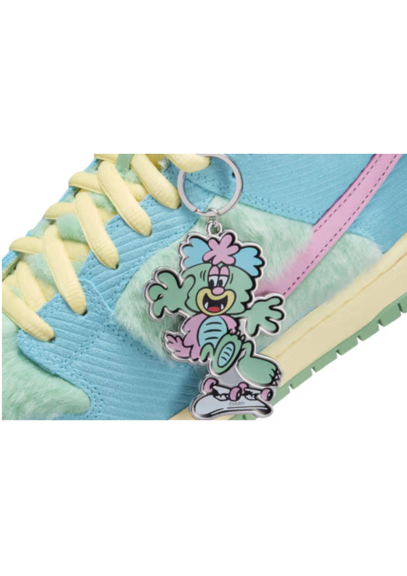 Nike SB Dunk Low x Verdy FN6040-400