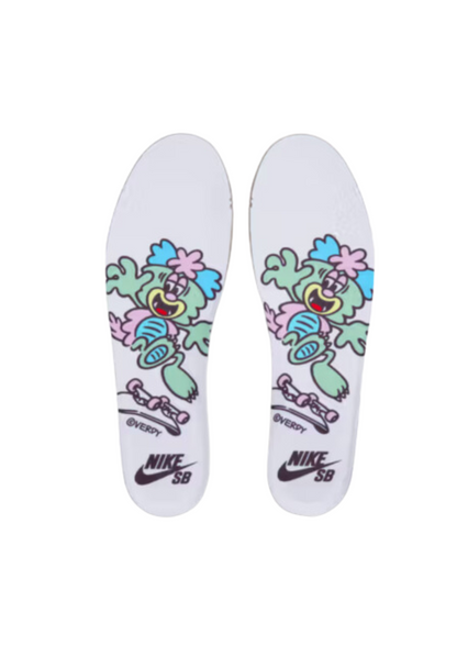 Nike SB Dunk Low x Verdy FN6040-400