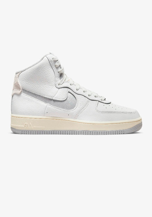 Nike Women's Air Force 1 High Sculpt DC3590-101