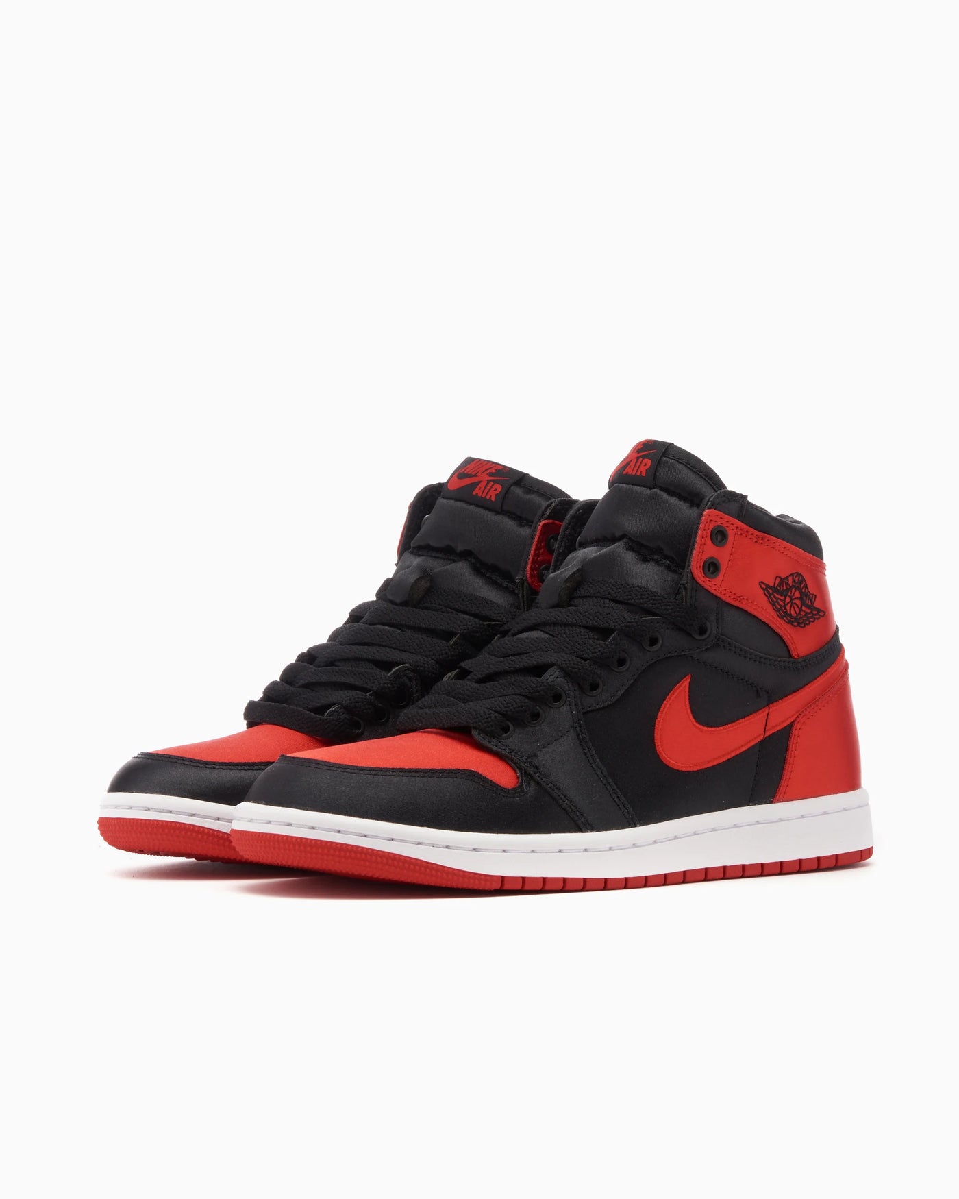 Air Jordan 1 Retro High OG Satin Bred FD4810-061