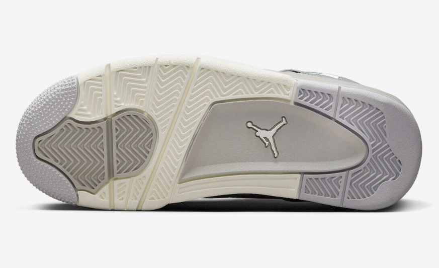 Jordan 4 Retro "FROZEN"  AQ9129-001