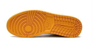 Jordan 1 Retro High Taxi OG  555088-711