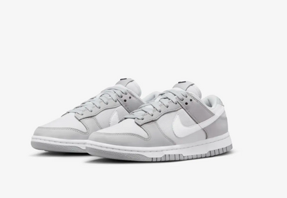 Nike Dunk Low "Light Smoke Grey "FB7720-002